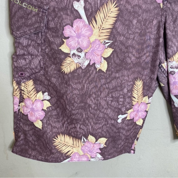 Volcom 2 Way Stretch Men’s Board Shorts Floral Size 34 - Picture 6 of 16